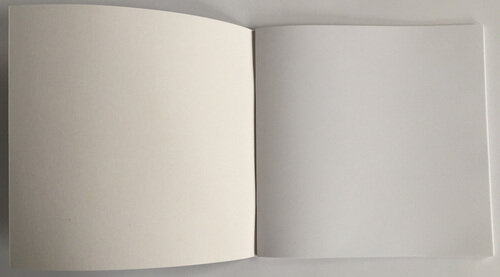 Альбом для рис. и эскизов 190х195мм 36л белый блок 90гр,скоб,обл. карт,7439