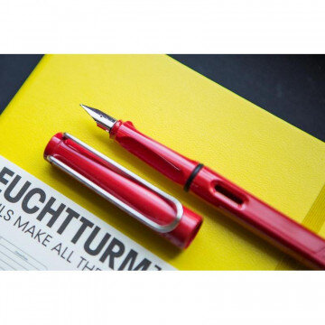Ручка перьевая LAMY 016 safari, Красный, F, 4000181 Ручка перьевая LAMY 016 safari, Красный, F, 4000181