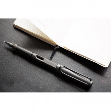 Ручка перьевая LAMY 017 safari, Умбра, F,4000202 Ручка перьевая LAMY 017 safari, Умбра, F,4000202