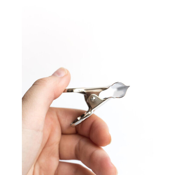 Зажим для художественной бумаги Малевичъ, металлический, 50мм, 195050