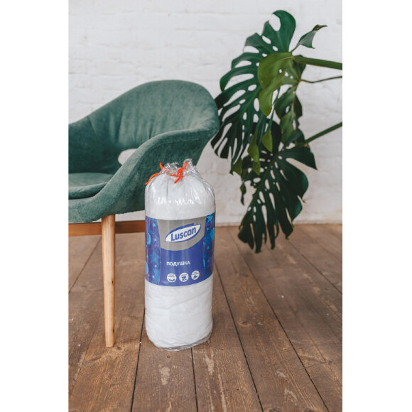 Подушка 70х70 ЭКОНОМ спанбонд (цветной)/синтетическое волокно, ассорти