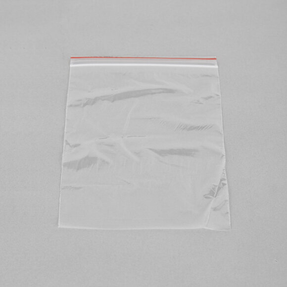 Пакет с замком (Zip Lock) 15 х 20 см, 35 мкм, 100 шт/уп Пакет с замком (Zip Lock) 15 х 20 см, 35 мкм, 100 шт/уп
